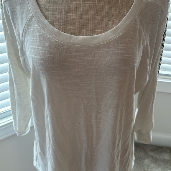 Oversized woman’s white sweater - Picture 2 of 7